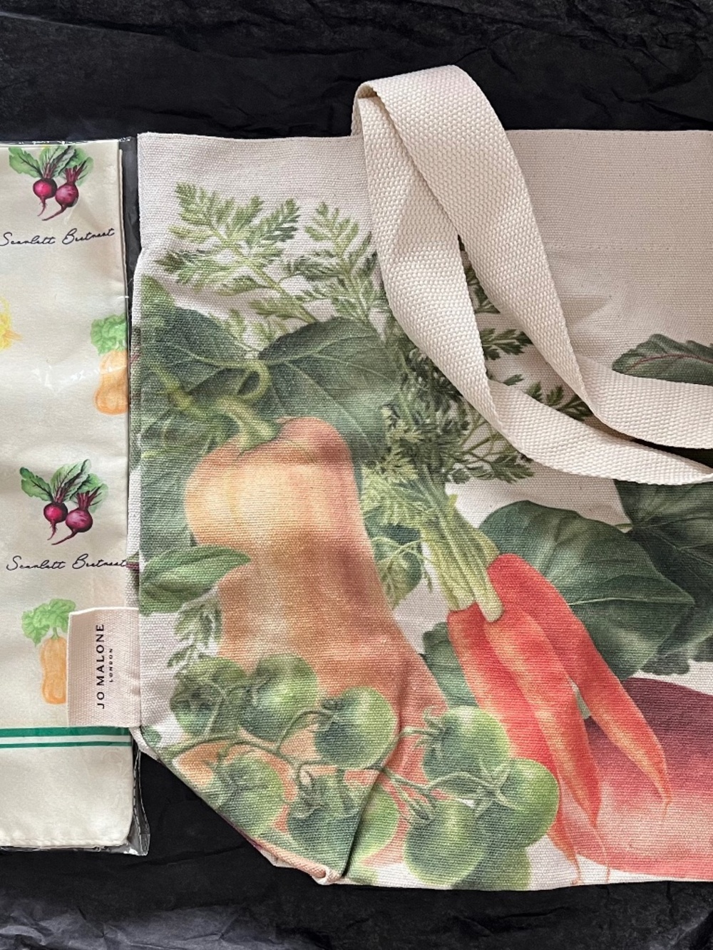 New! JO MALONE RARE EXCLUSIVE Garden Veggies tote + silk scarf carrot blossom